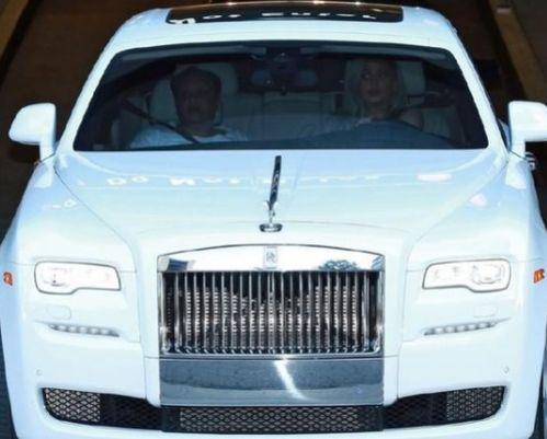 网红车库价格高,价格飙升背后的奢华诱惑